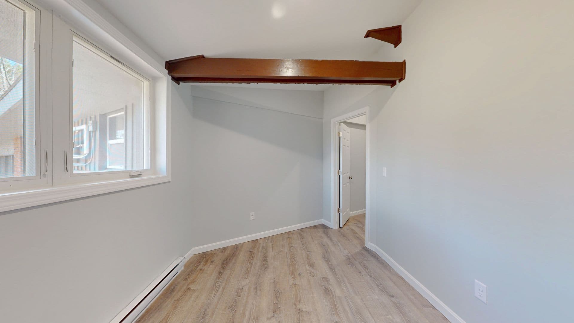 Springvale Apartment: 53 Barth Way