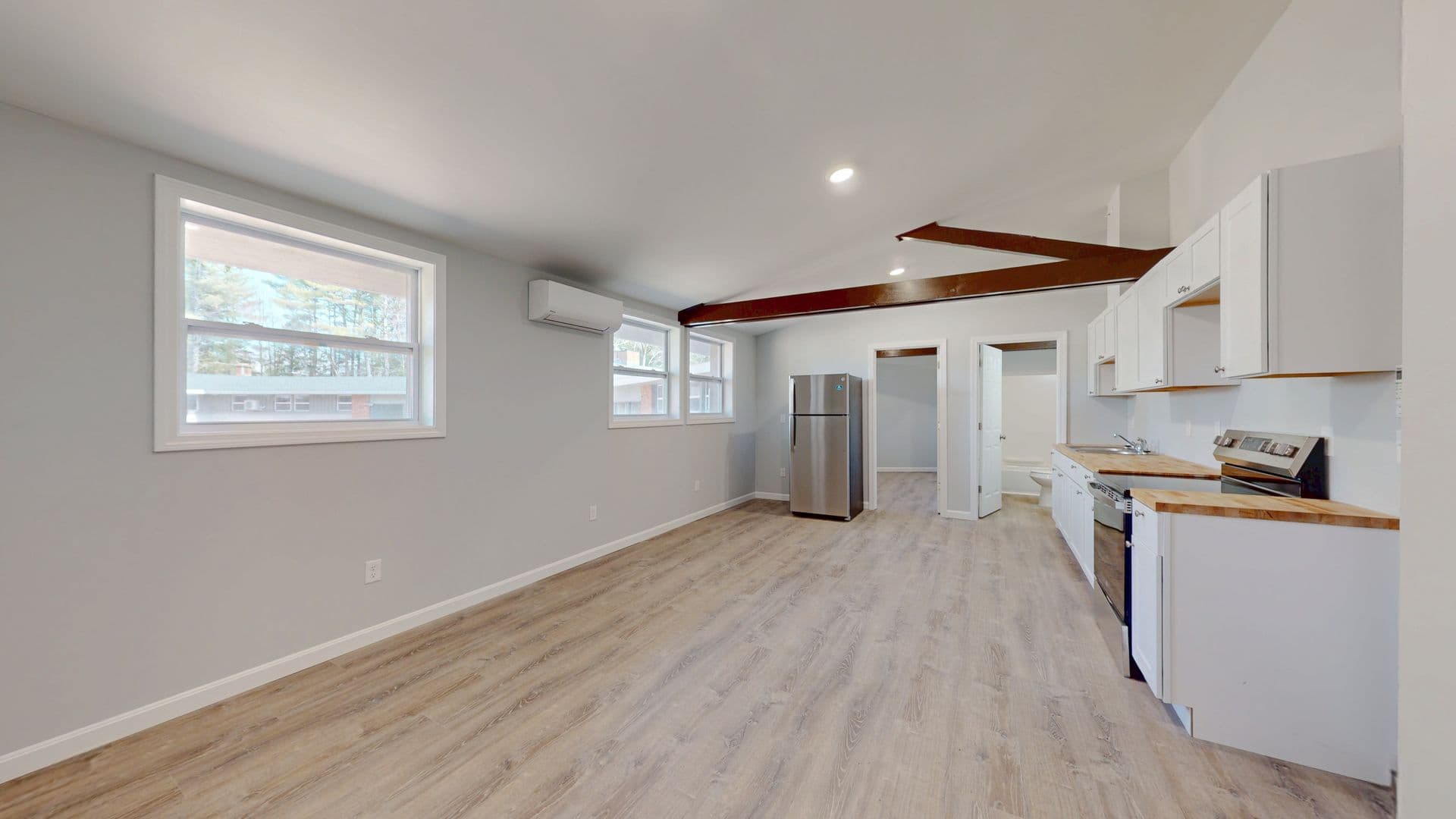 Springvale Apartment: 53 Barth Way