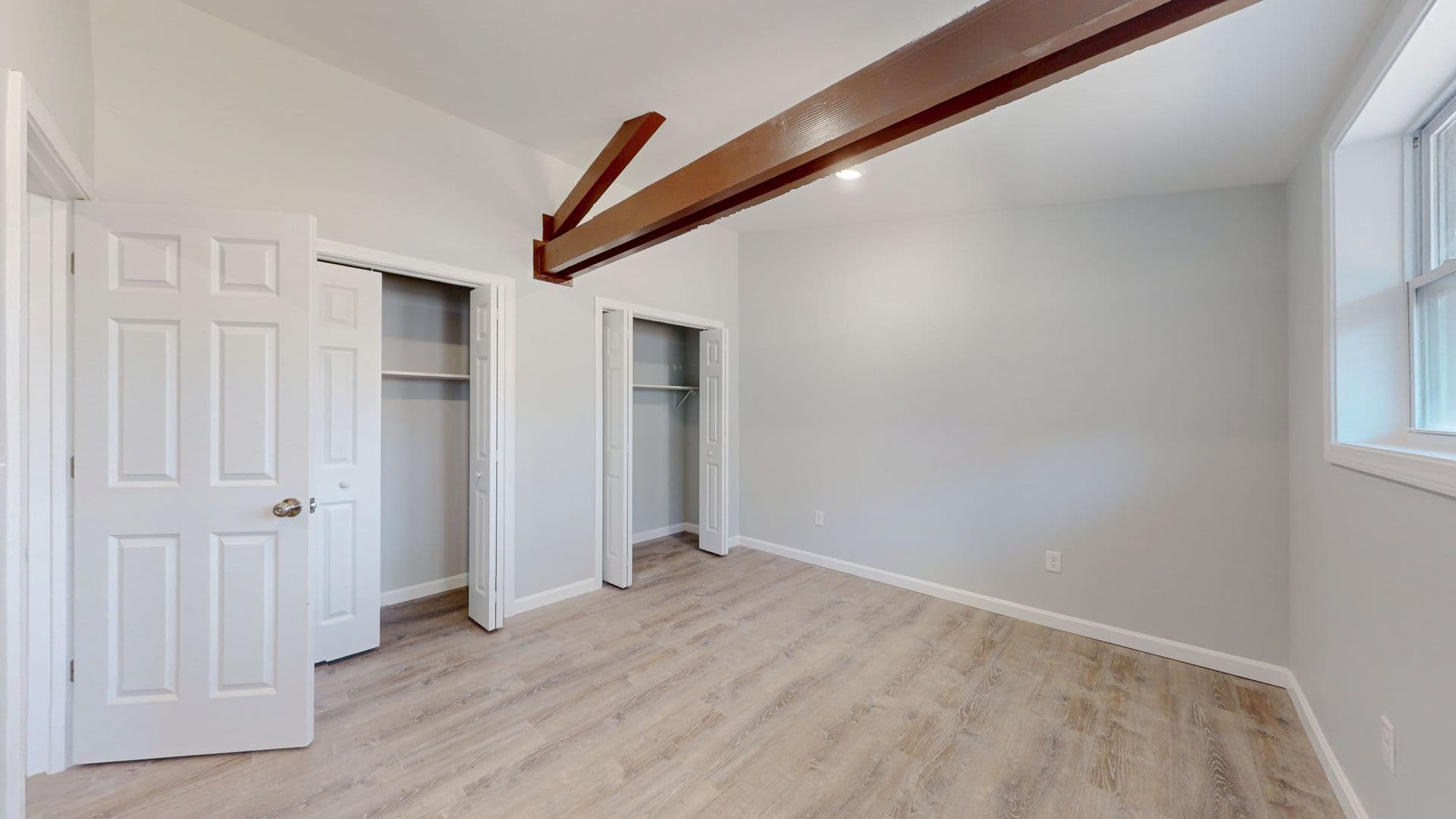 Springvale Apartment: 53 Barth Way