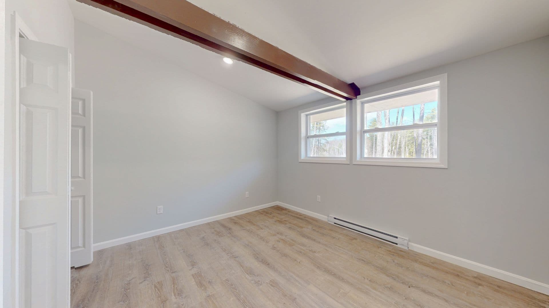 Springvale Apartment: 53 Barth Way