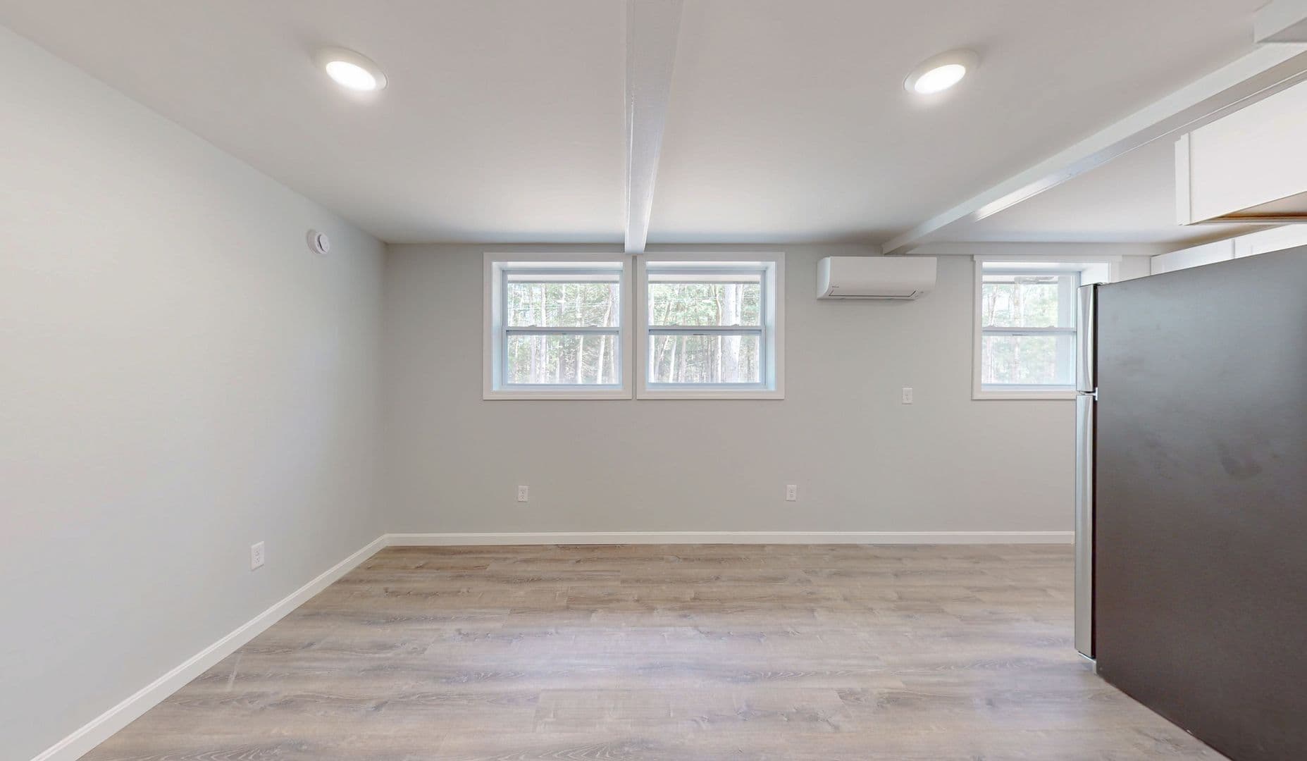 Springvale Apartment: 53 Barth Way