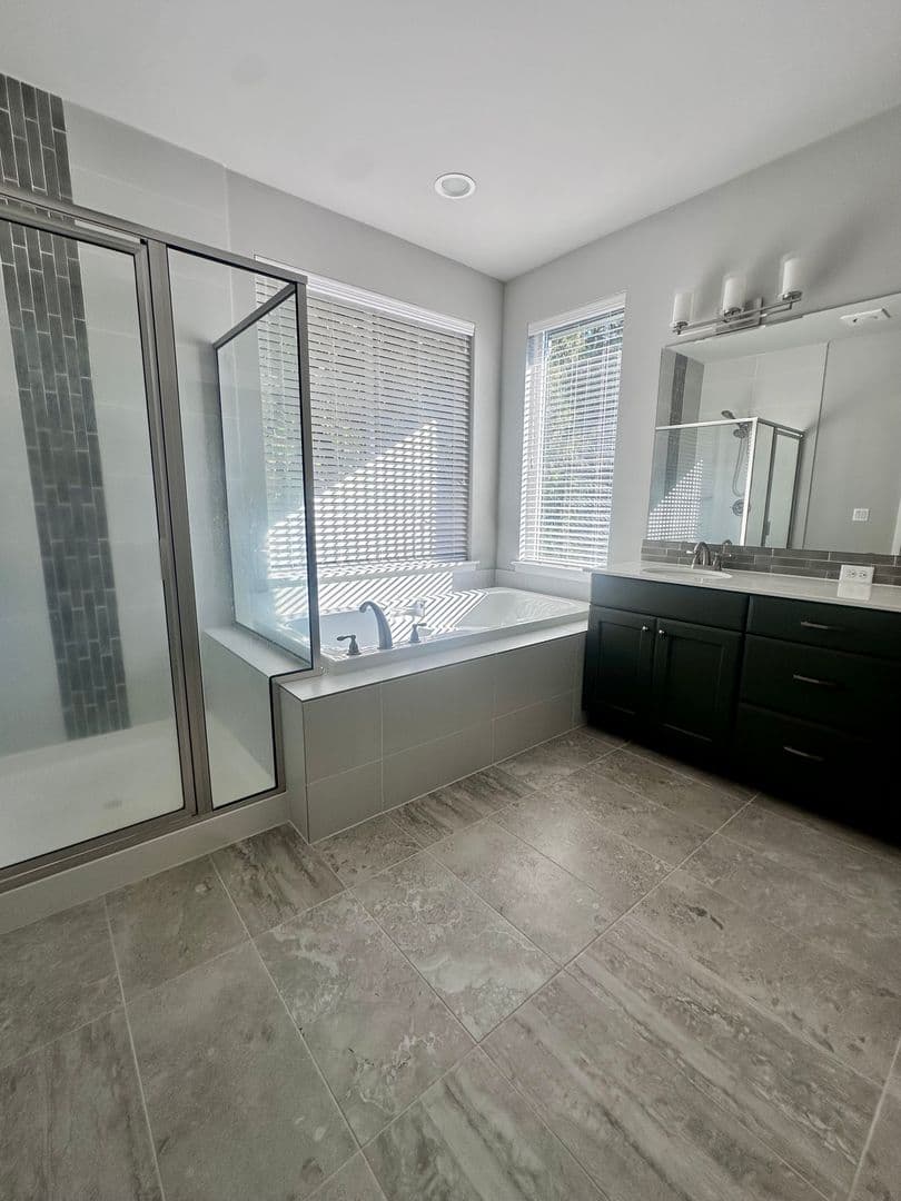 Poulsbo House: 2451 NE Sunnymede Street