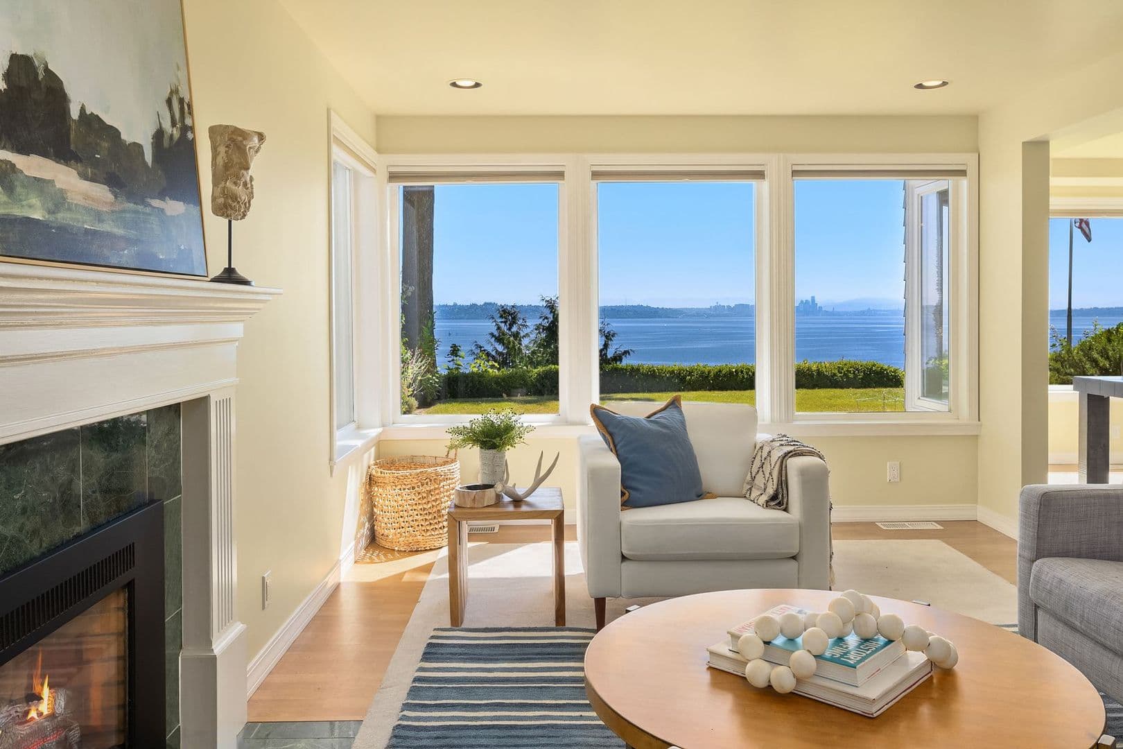 Bainbridge Island House: 8760 Grand Avenue NE