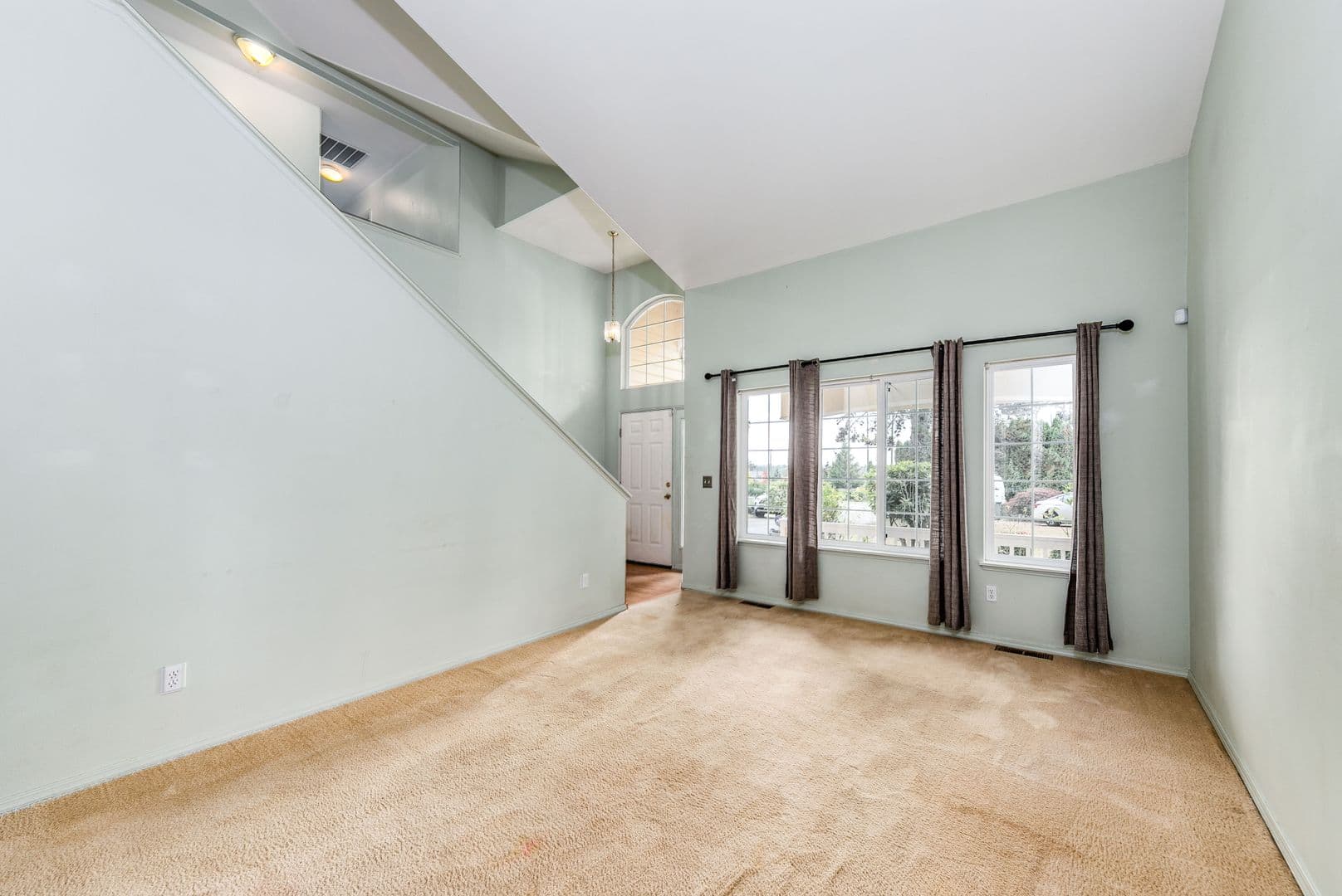 Silverdale House: 1124 NW Poppy Court