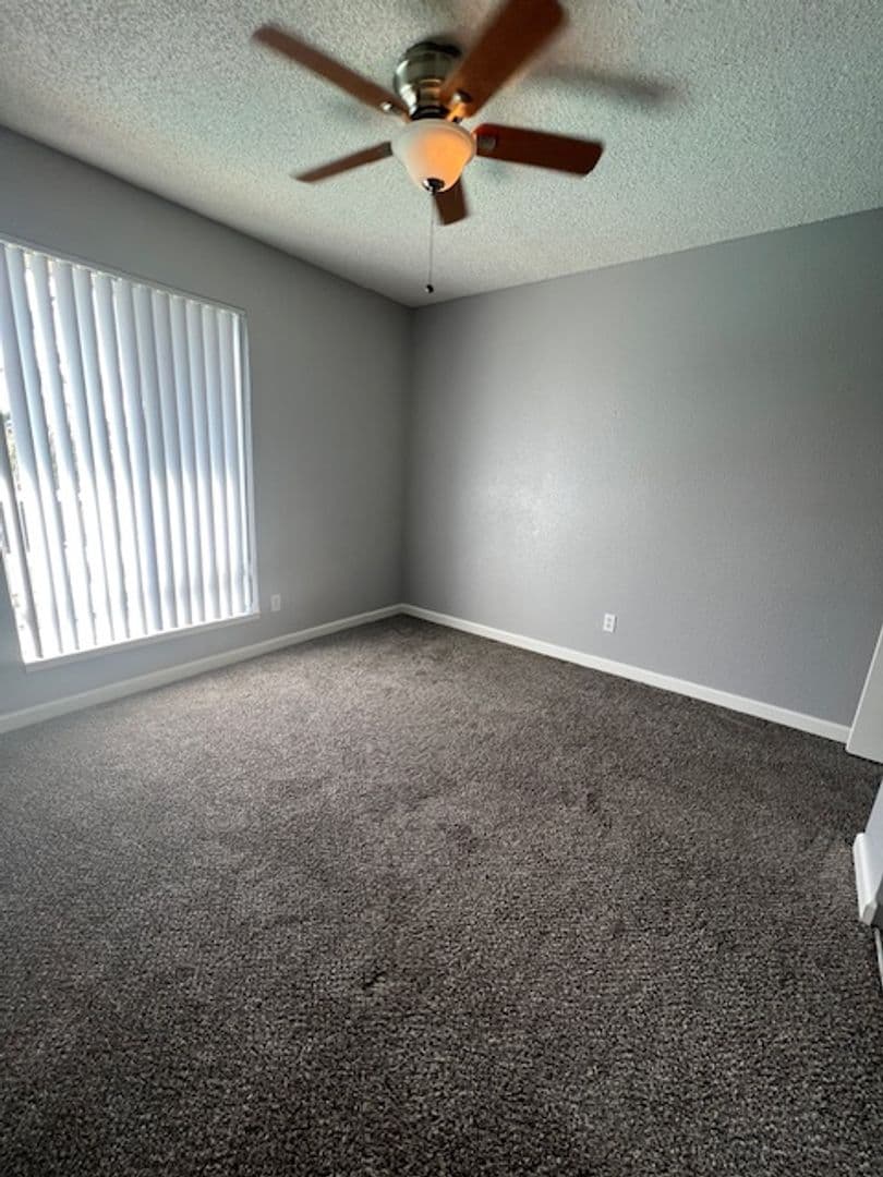 Sacramento Apartment: 1300-1310 Florin Road