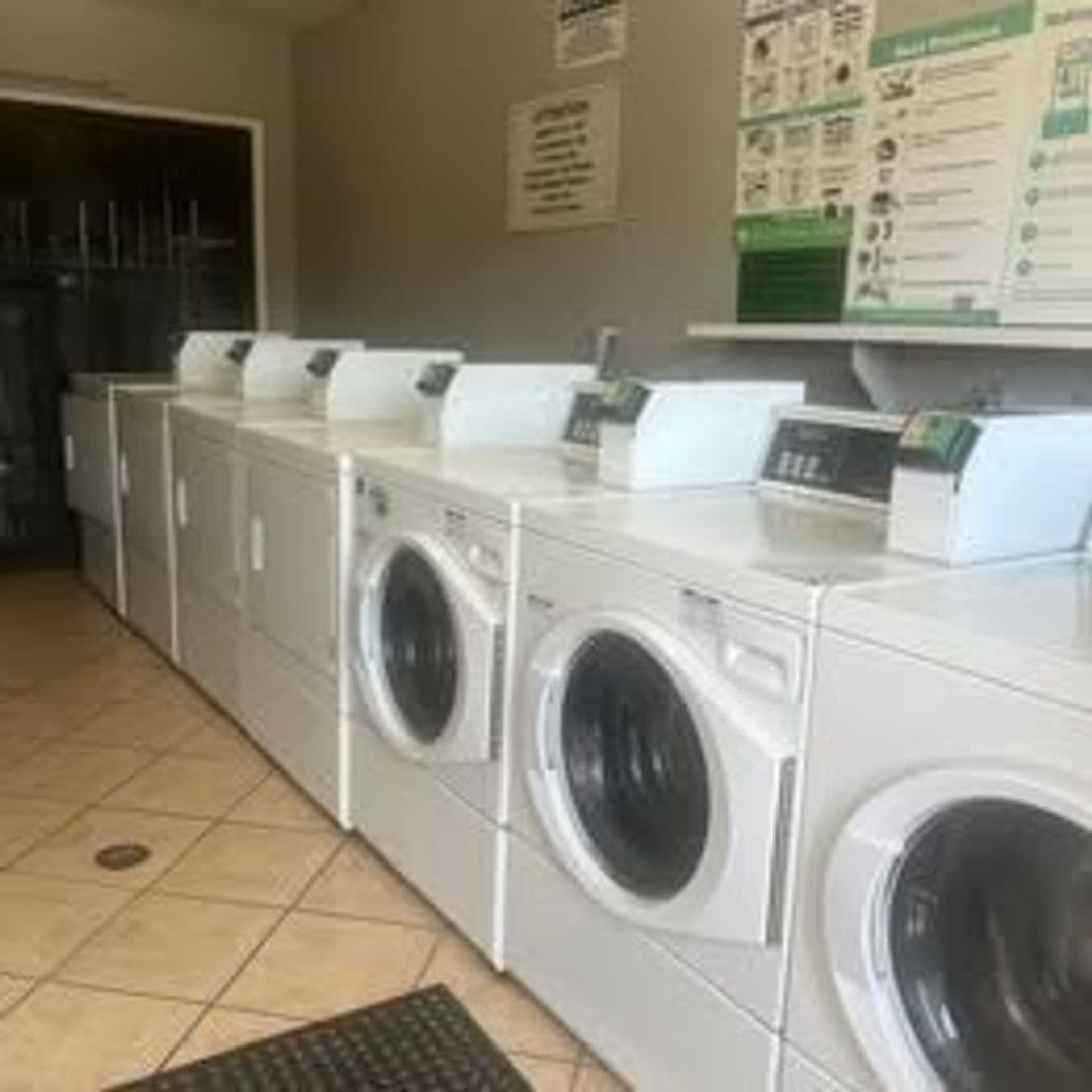 Sacramento Apartment: 1300-1310 Florin Road