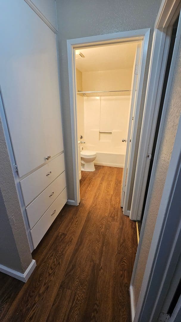 Winton Apartment: 7158 N Winton Way