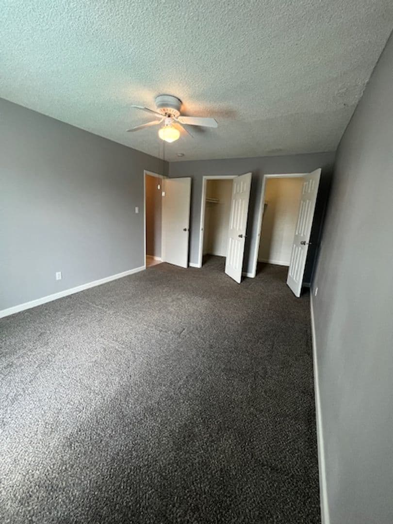 Sacramento Apartment: 1300-1310 Florin Road