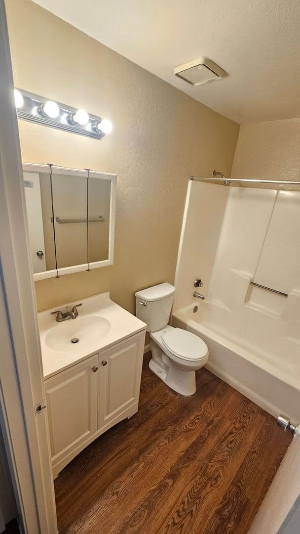 Winton Apartment: 7158 N Winton Way
