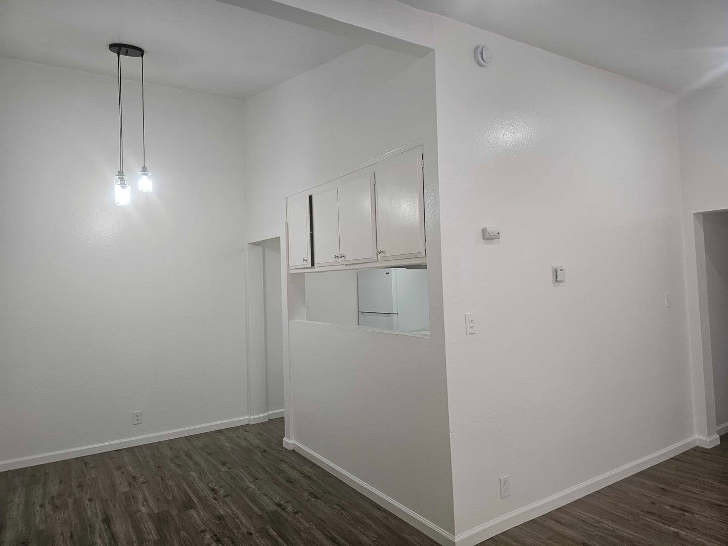 Sacramento Apartment: 6050 S. Land Park Drive