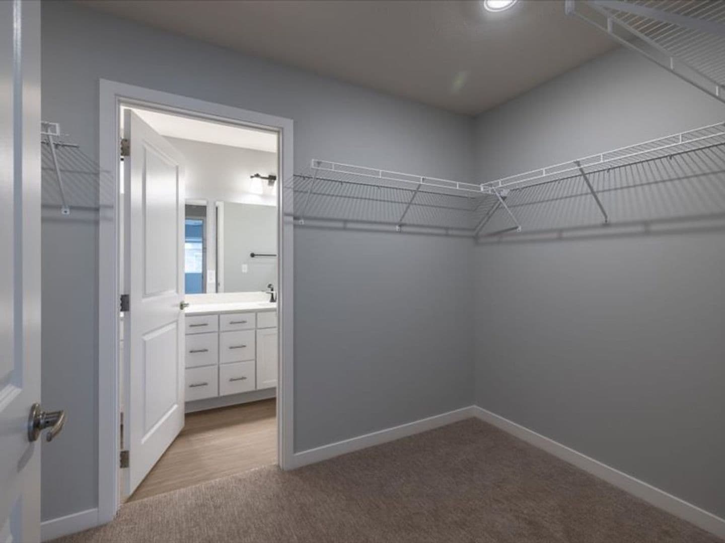Columbus Apartment: 602 8th St