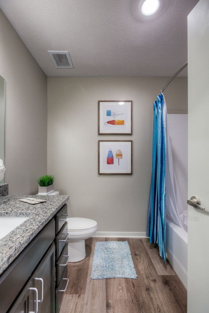 Fremont Apartment: 550 S Johnson Rd