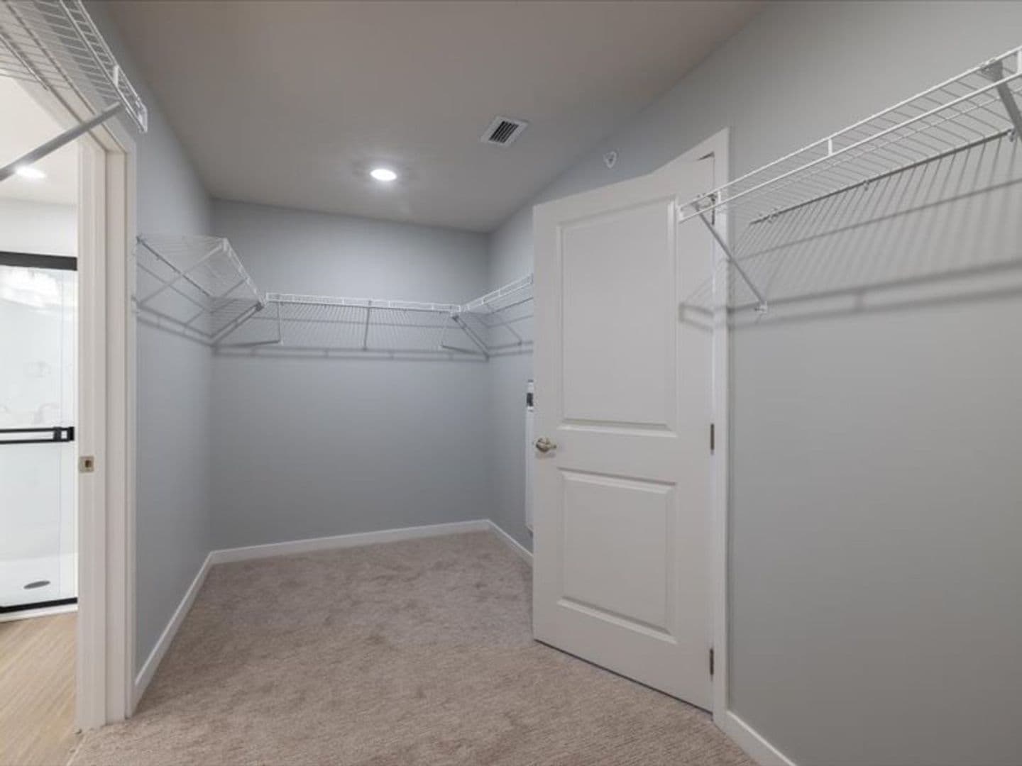 Columbus Apartment: 602 8th St