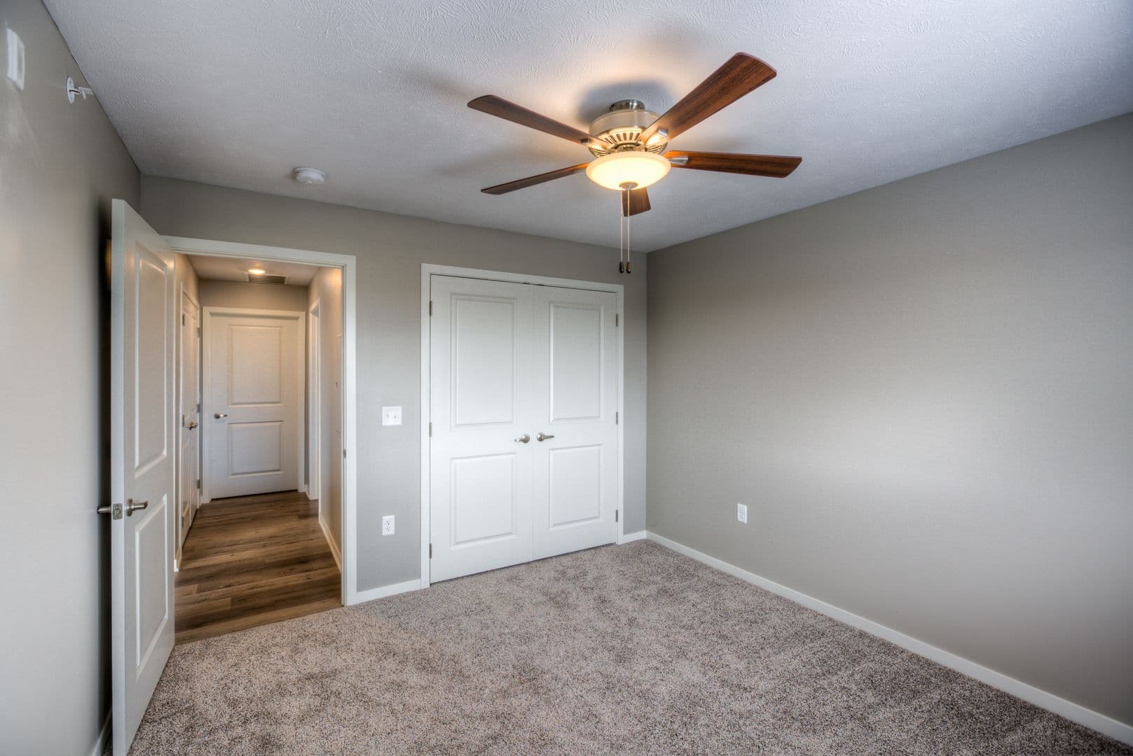 Fremont Apartment: 550 S Johnson Rd