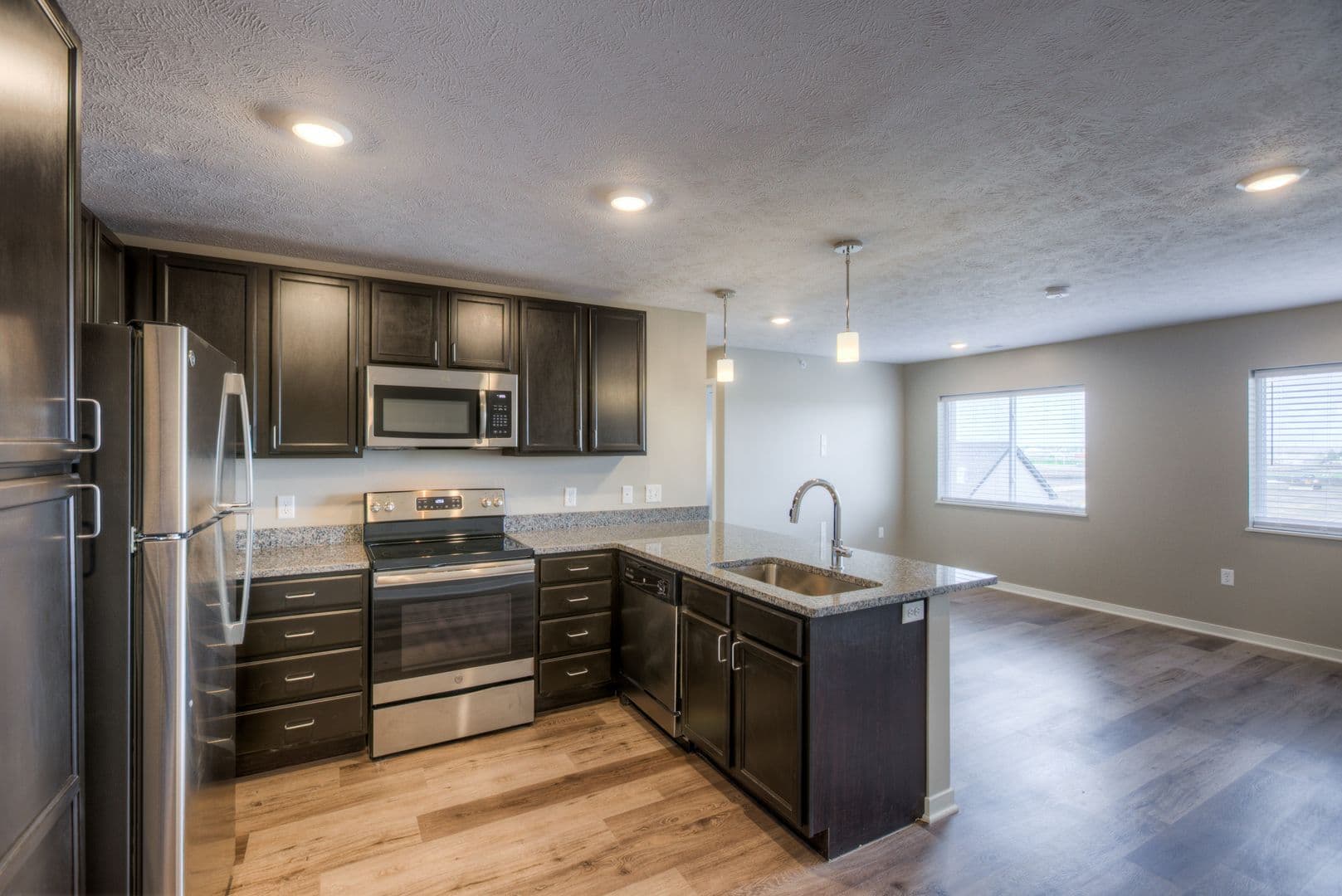 Fremont Apartment: 550 S Johnson Rd