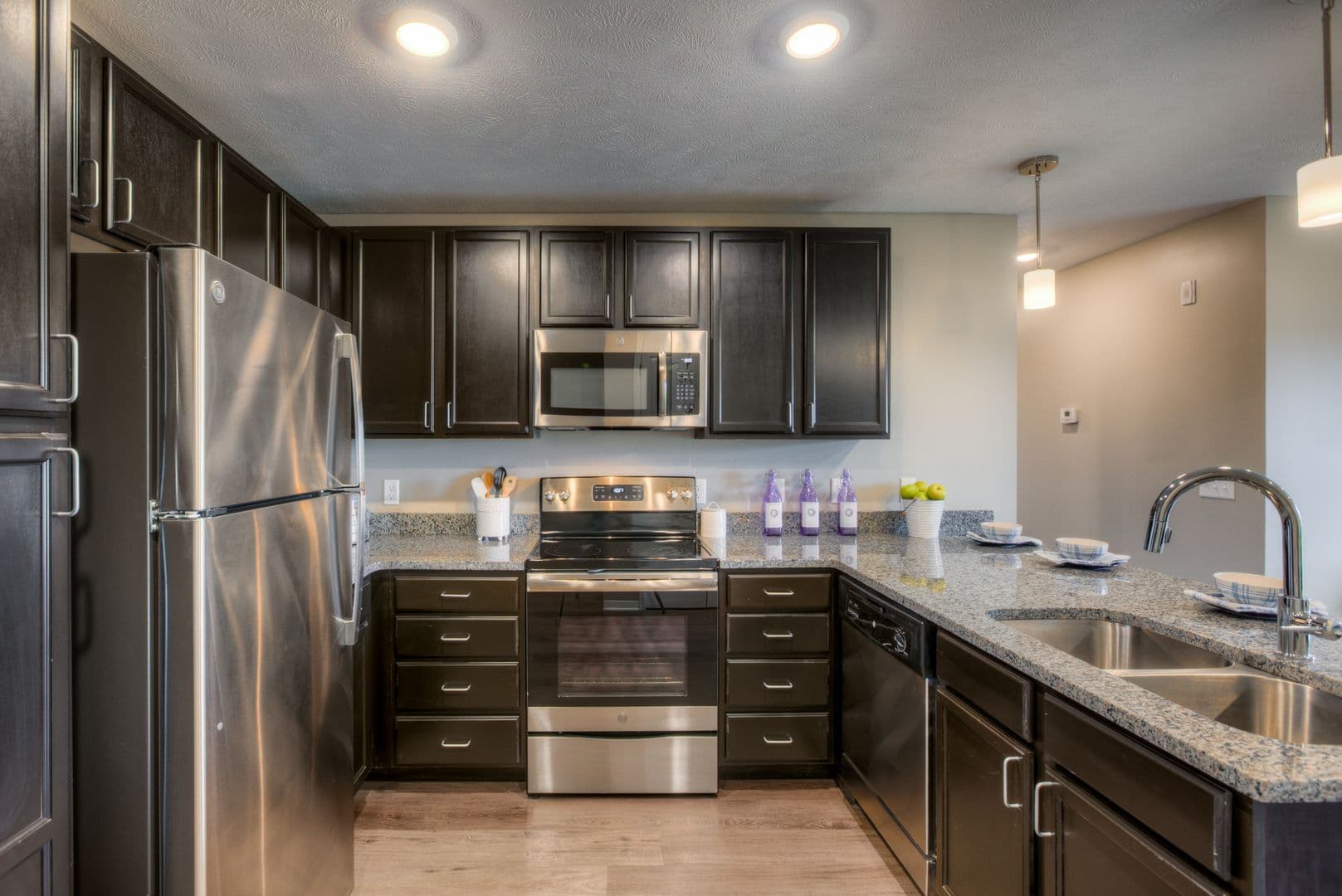 Fremont Apartment: 550 S Johnson Rd