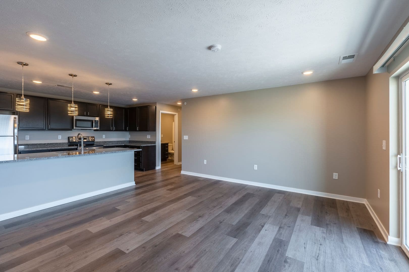 Fremont Apartment: 550 S Johnson Rd