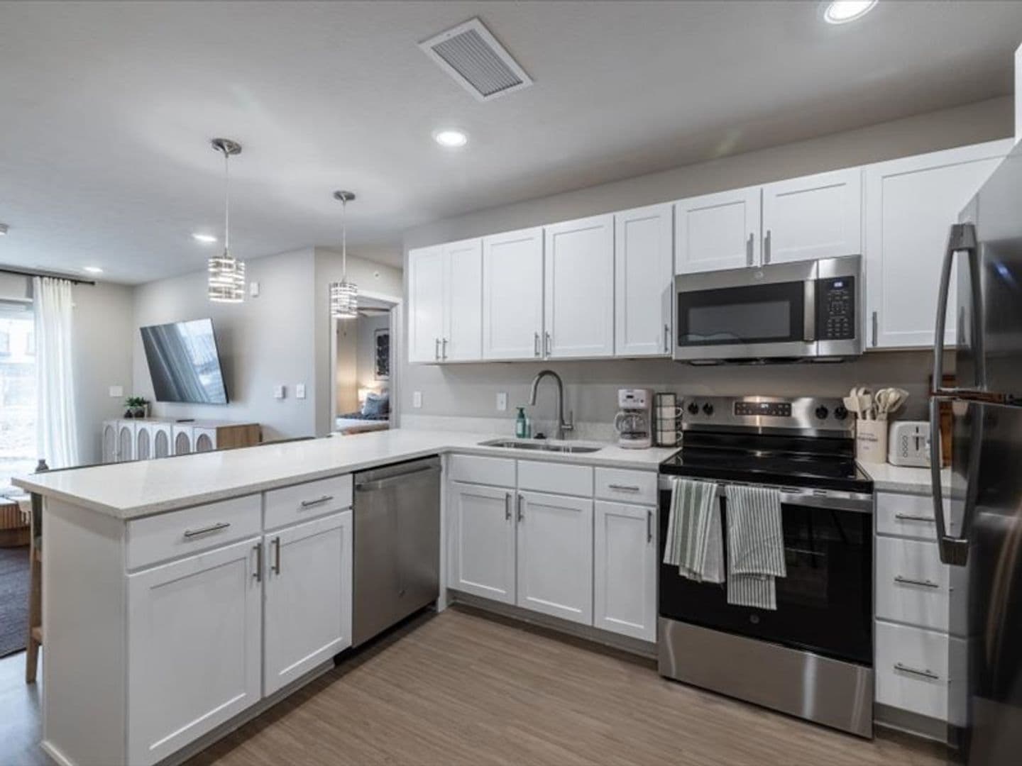 Columbus Apartment: 602 8th St