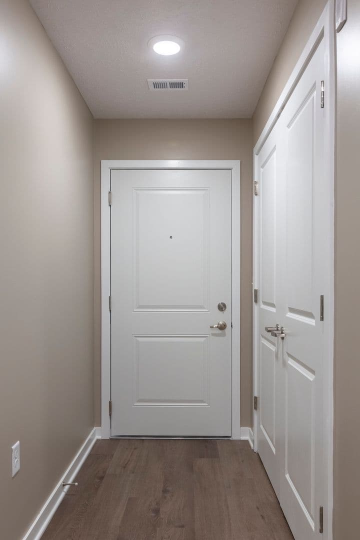 Fremont Apartment: 550 S Johnson Rd