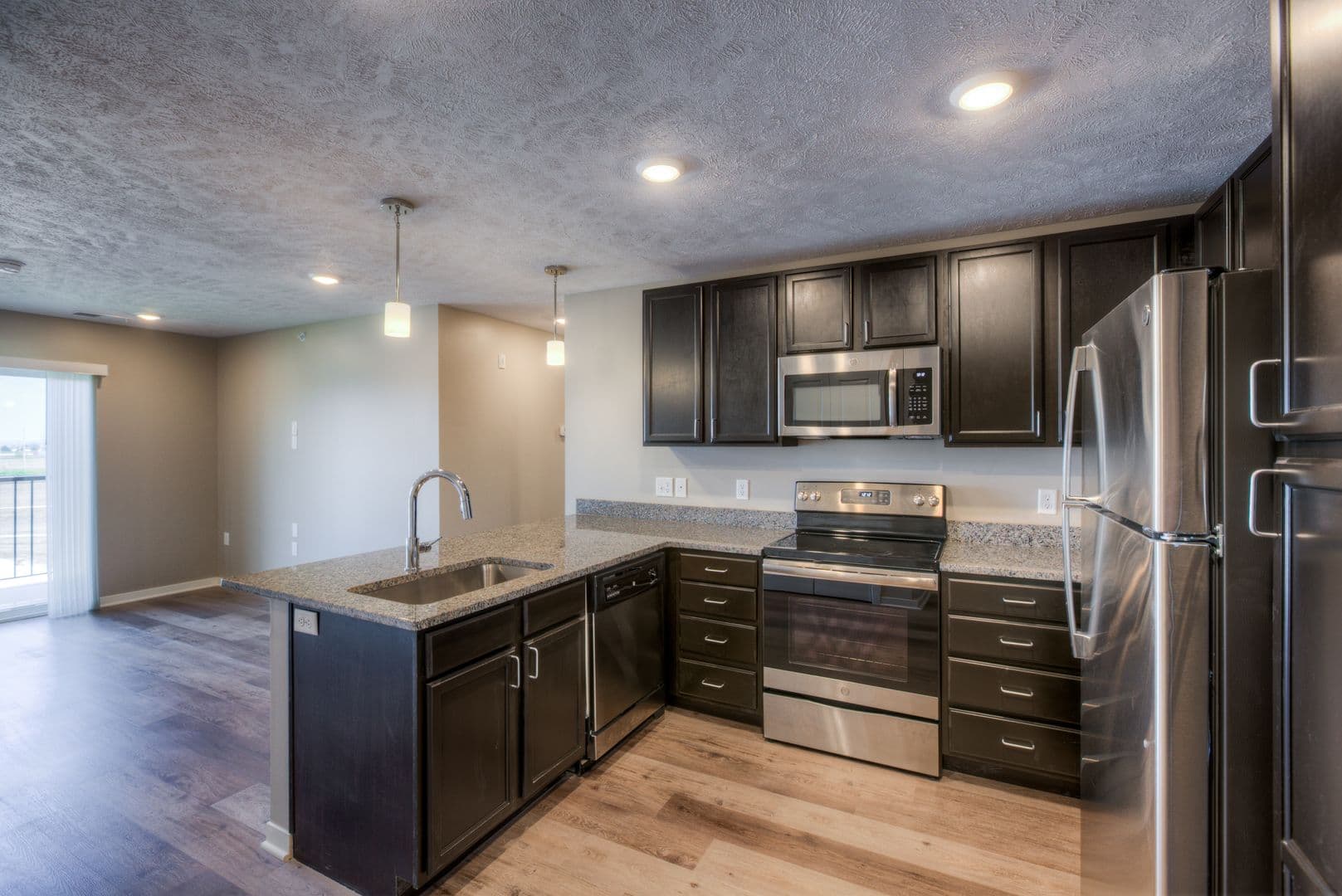 Fremont Apartment: 550 S Johnson Rd