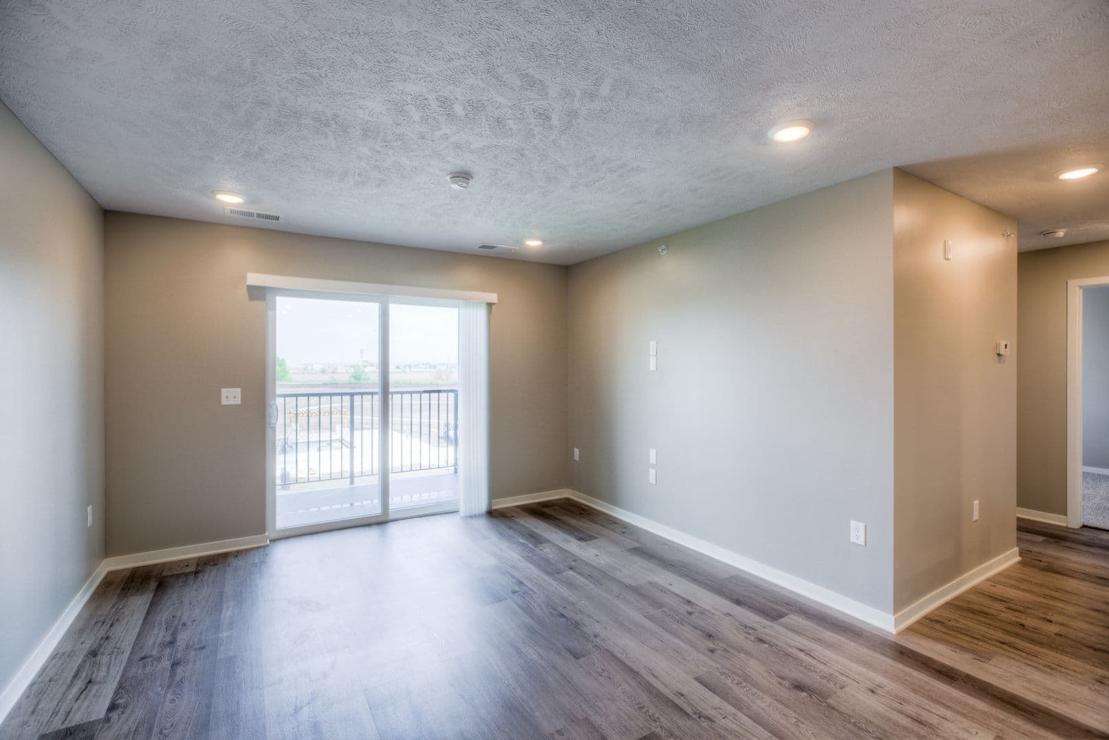 Fremont Apartment: 550 S Johnson Rd