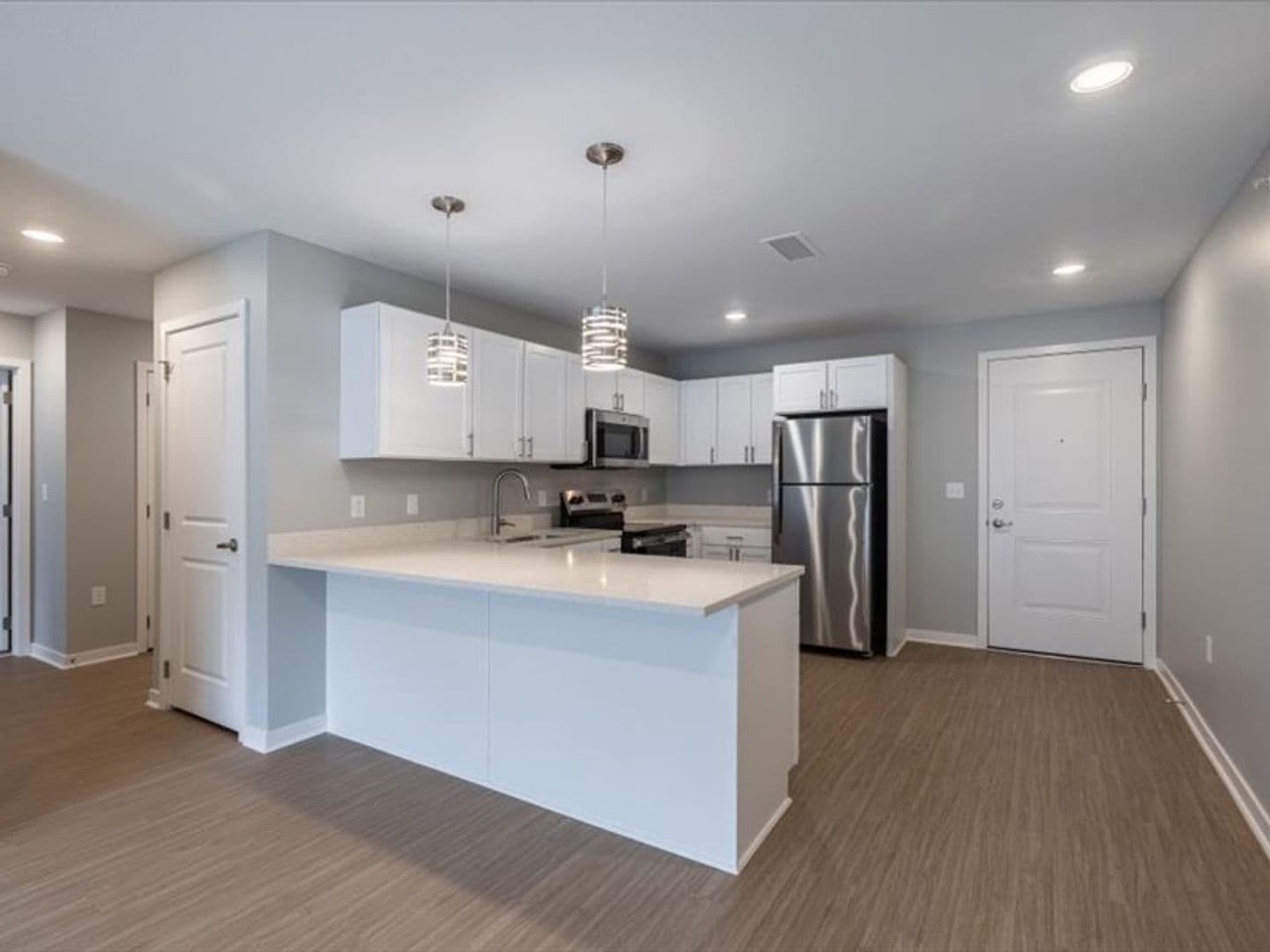 Columbus Apartment: 602 8th St