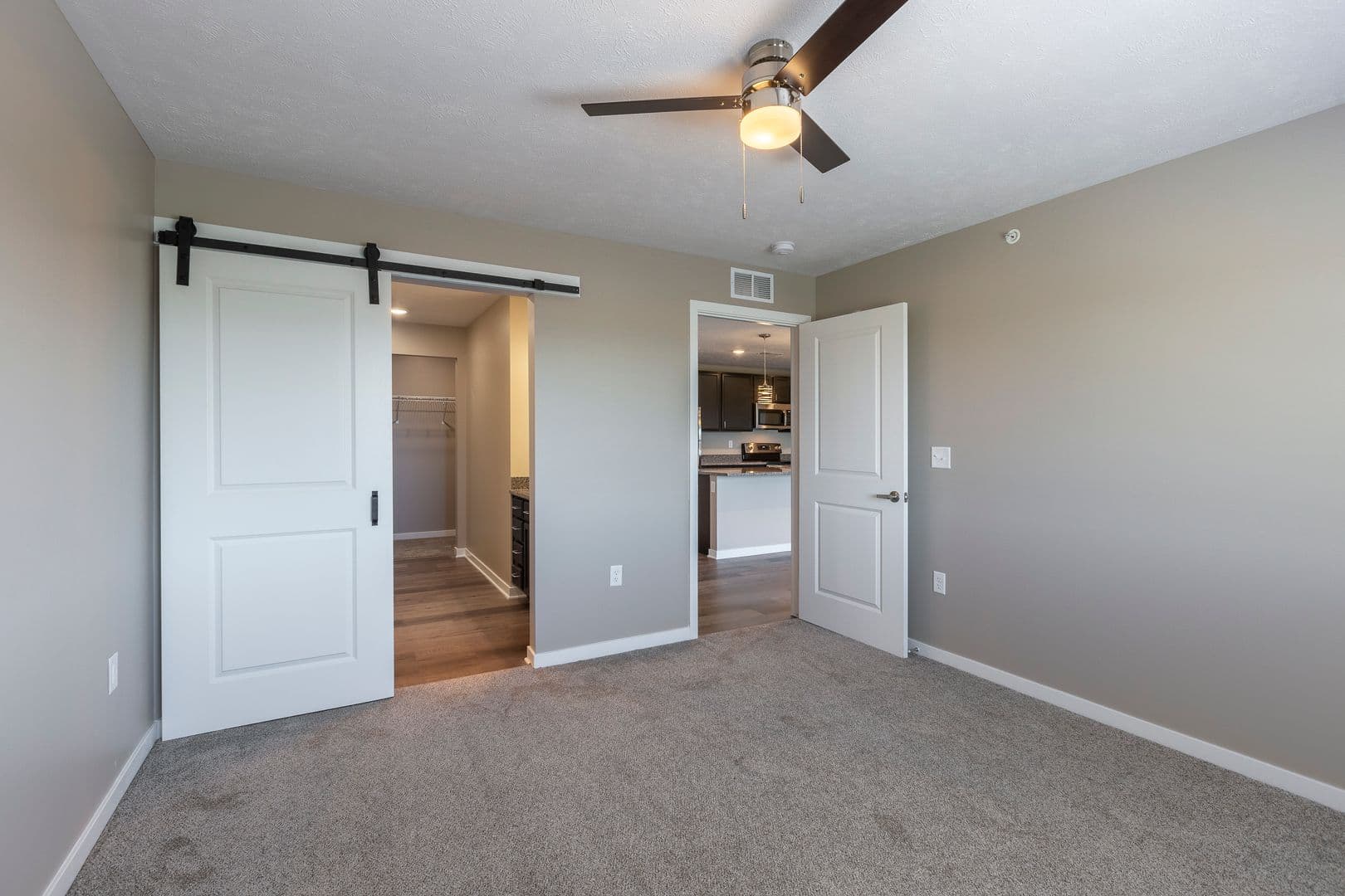 Fremont Apartment: 550 S Johnson Rd