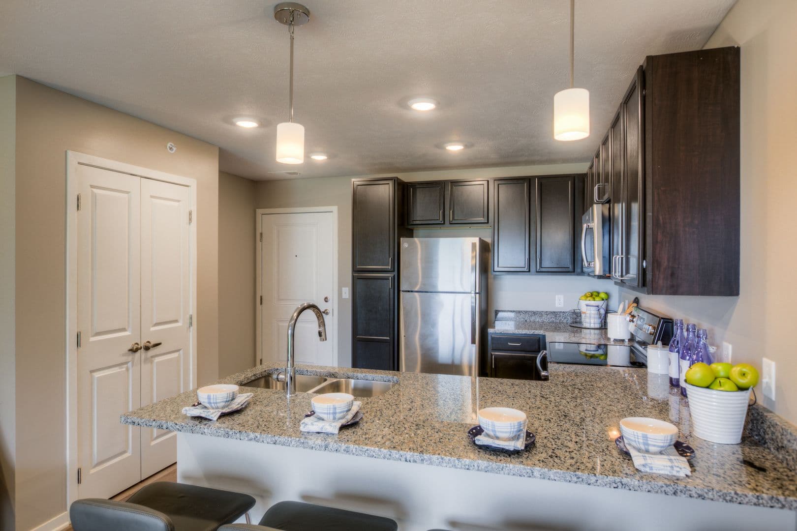 Fremont Apartment: 550 S Johnson Rd