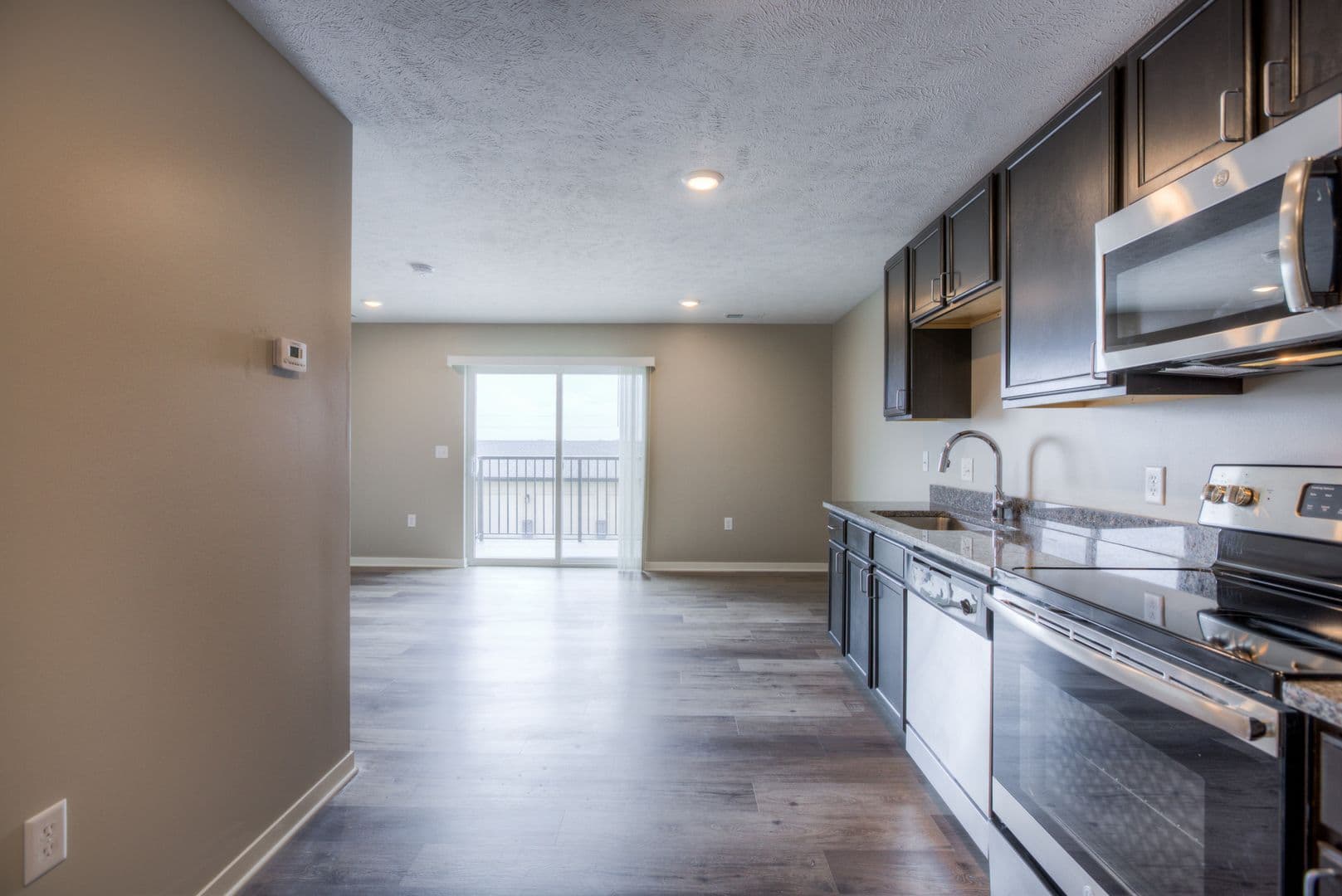 Fremont Apartment: 550 S Johnson Rd