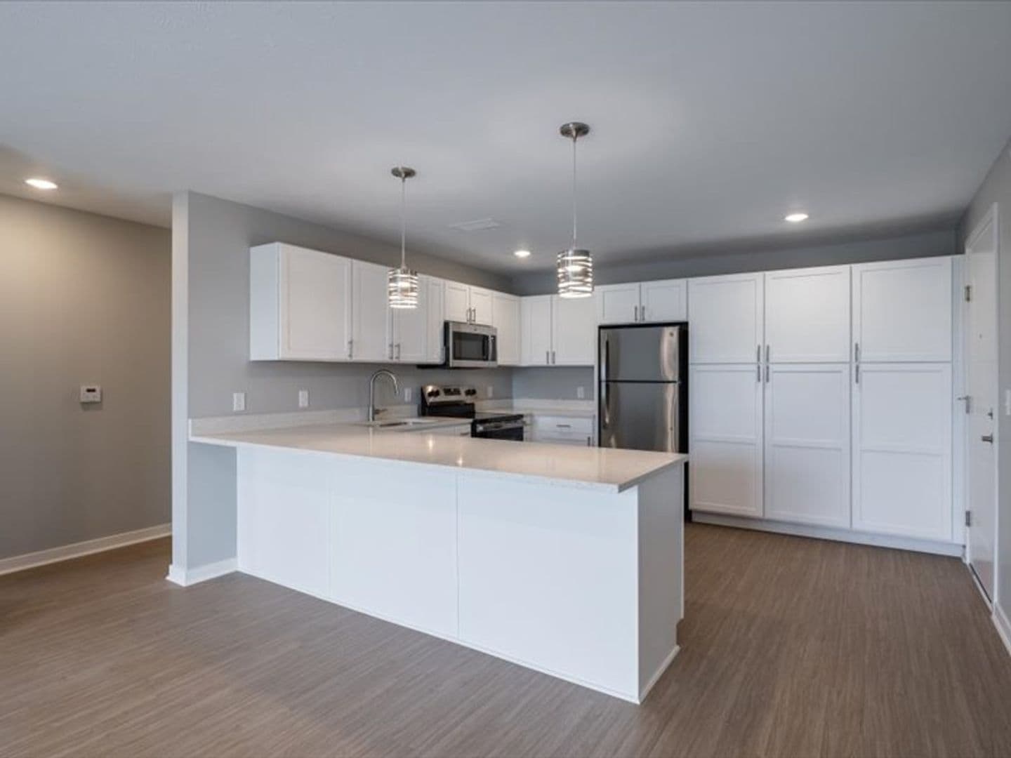 Columbus Apartment: 602 8th St