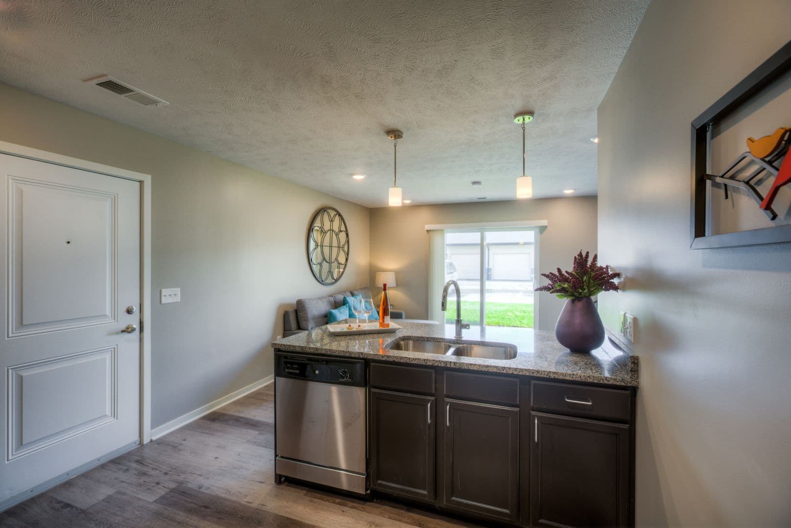 Fremont Apartment: 550 S Johnson Rd