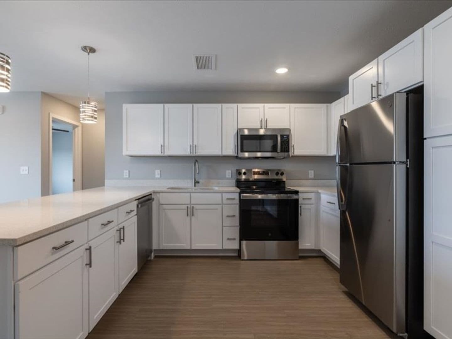 Columbus Apartment: 602 8th St