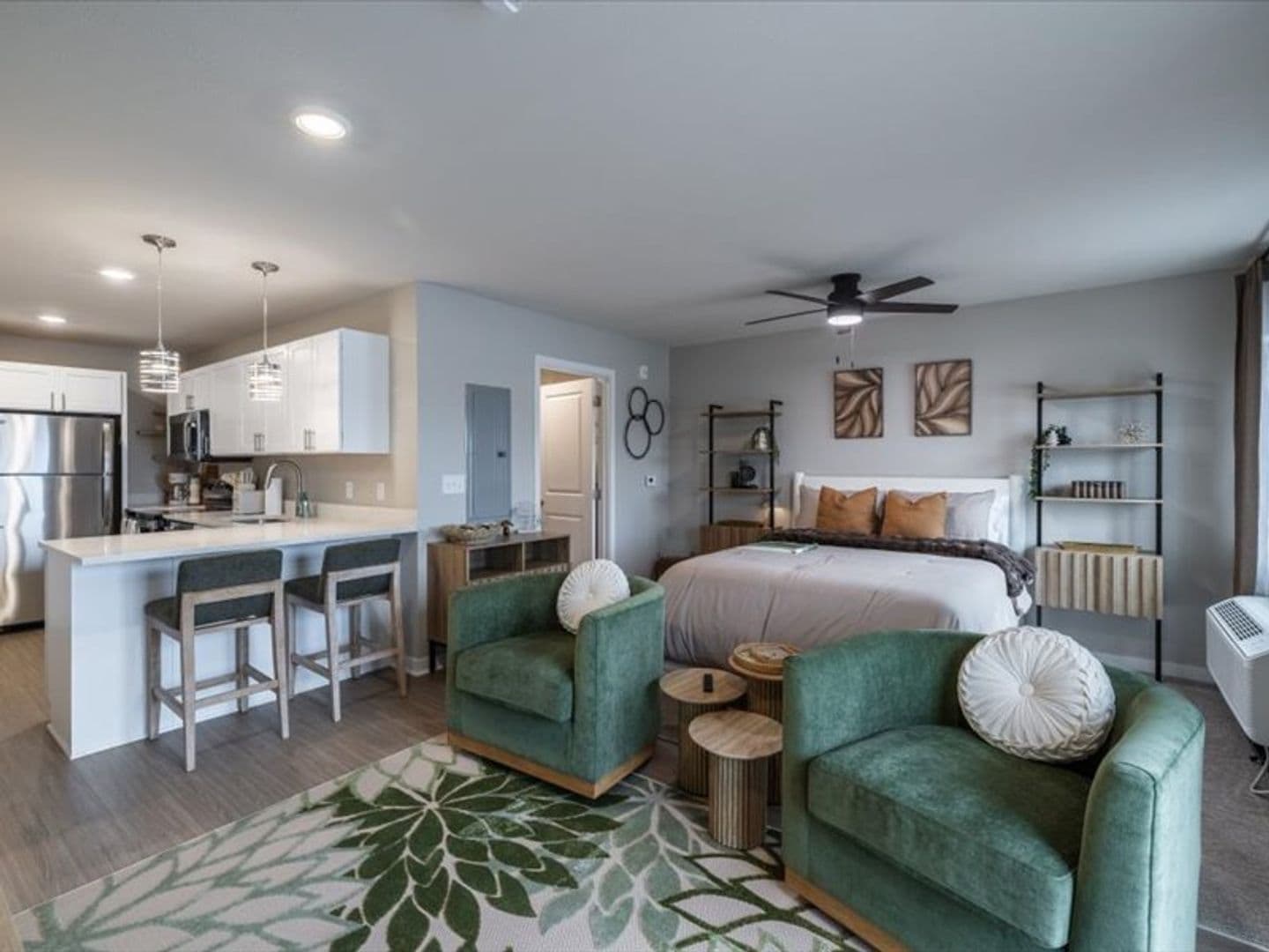 Columbus Apartment: 602 8th St