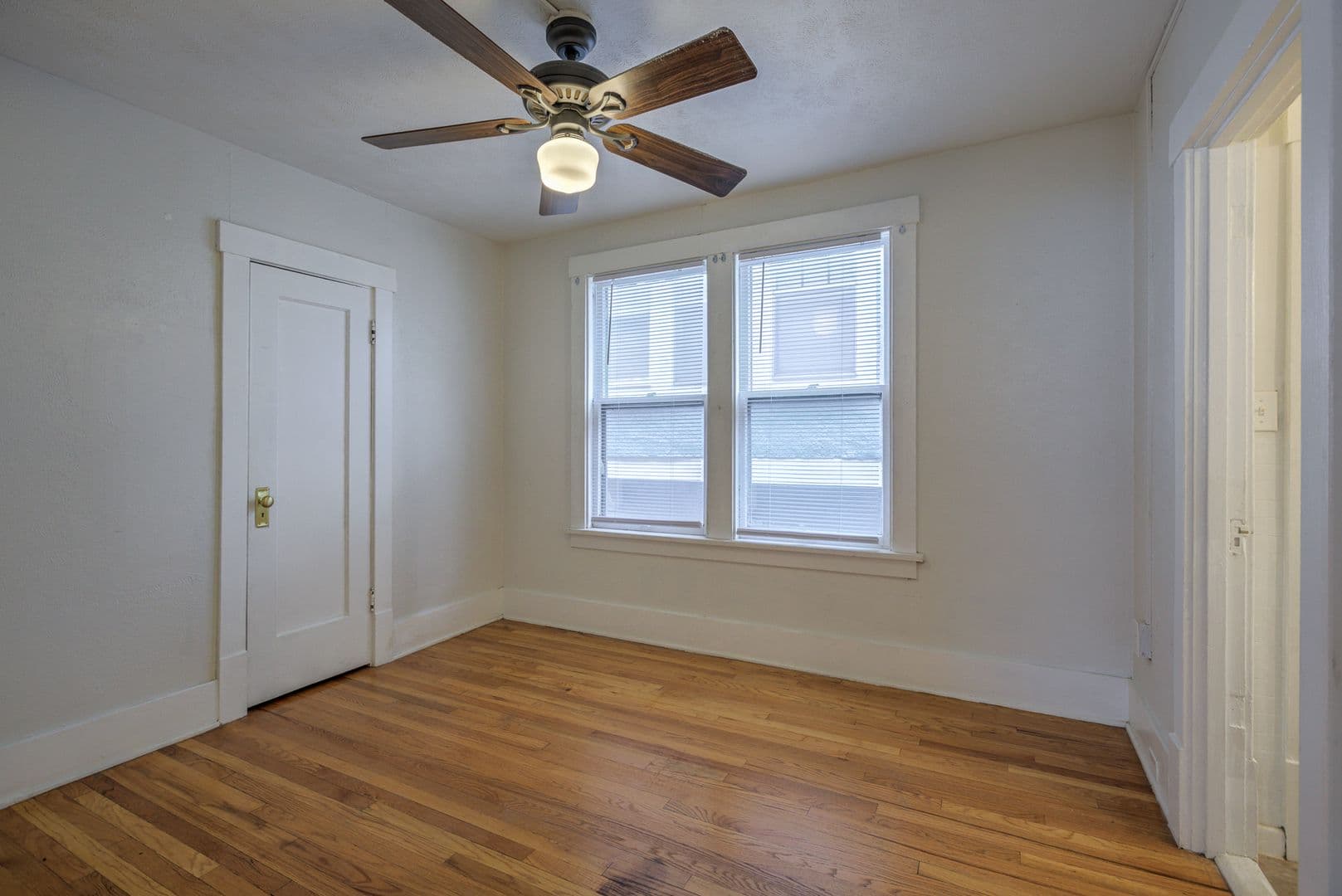 Omaha Apartment: 3310 Jackson St