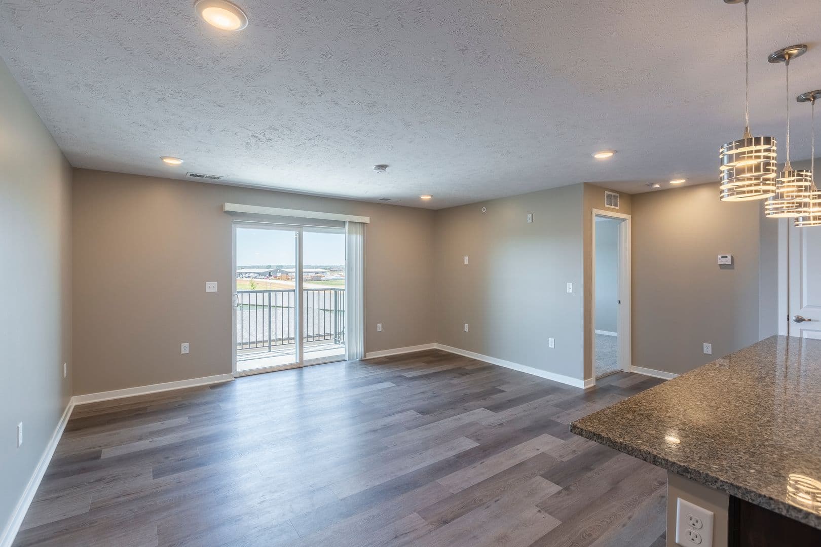 Fremont Apartment: 550 S Johnson Rd