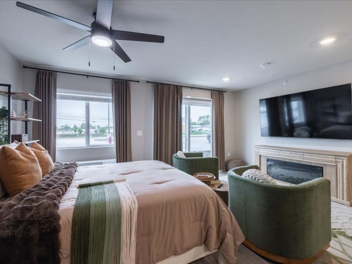 Columbus Apartment: 602 8th St