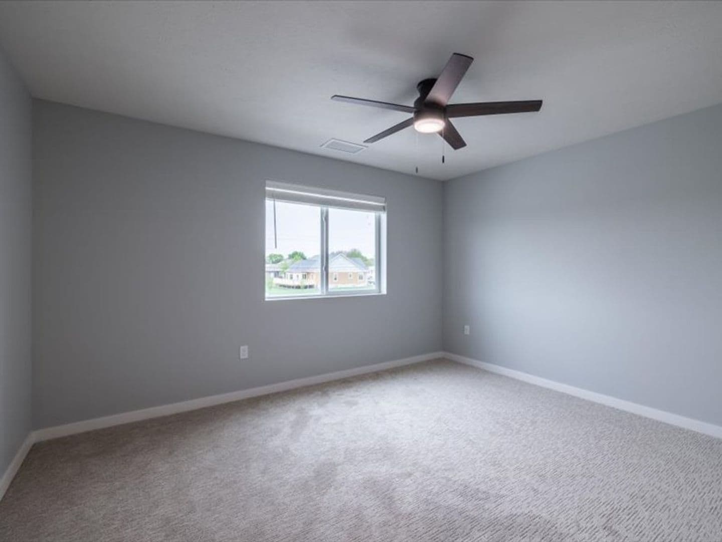 Columbus Apartment: 602 8th St