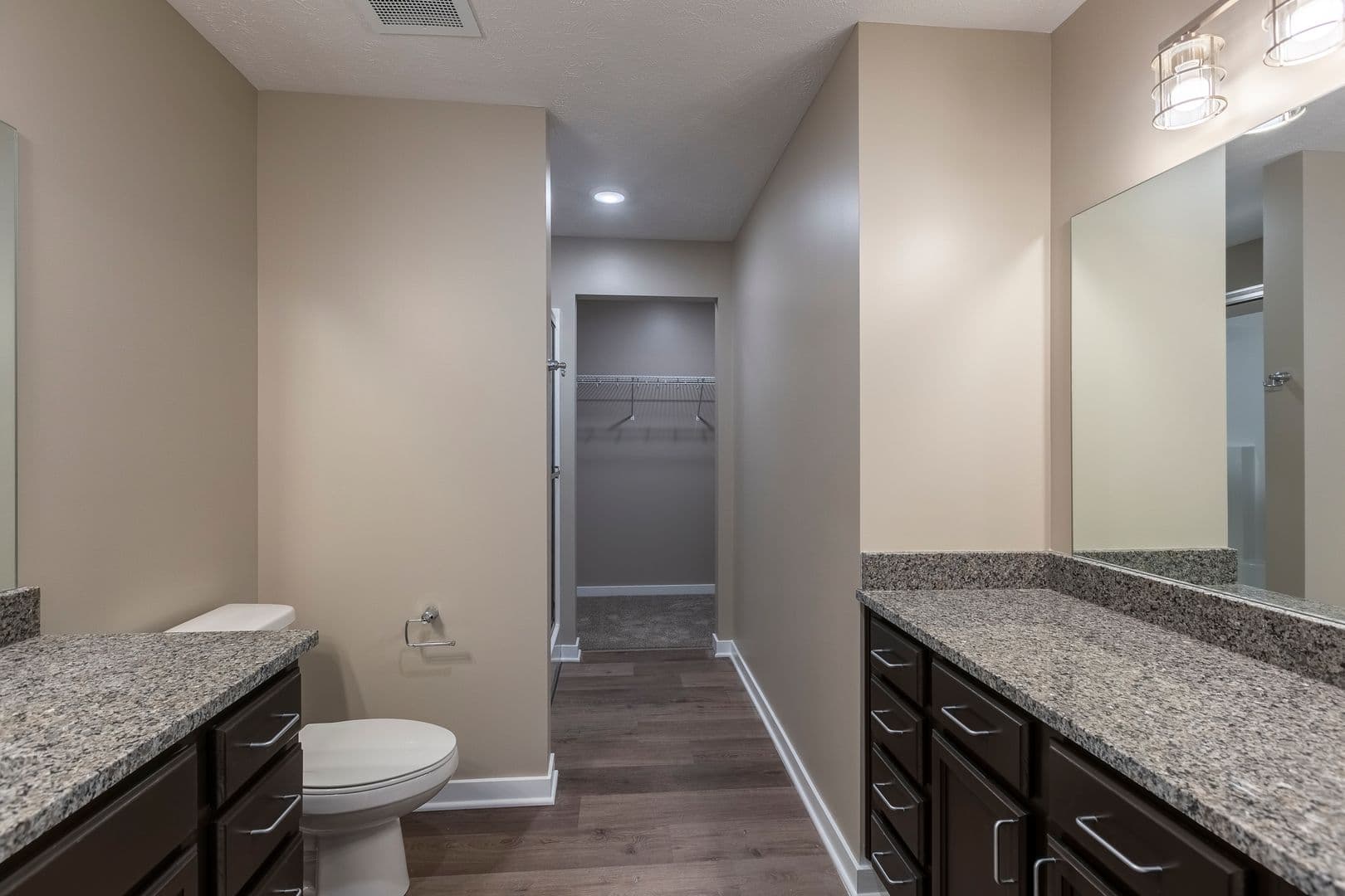 Fremont Apartment: 550 S Johnson Rd