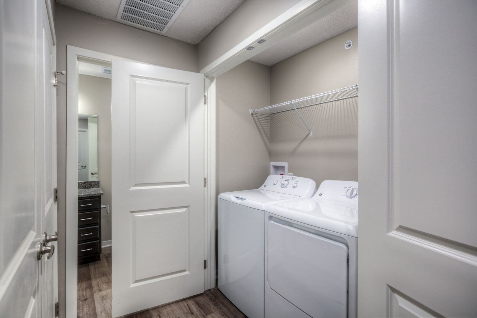 Fremont Apartment: 550 S Johnson Rd