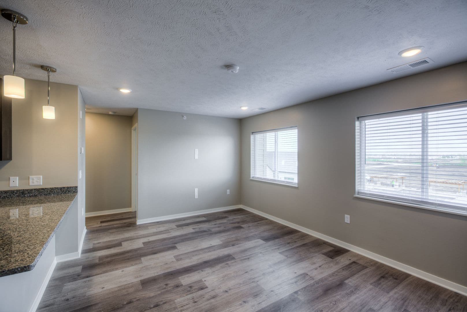 Fremont Apartment: 550 S Johnson Rd