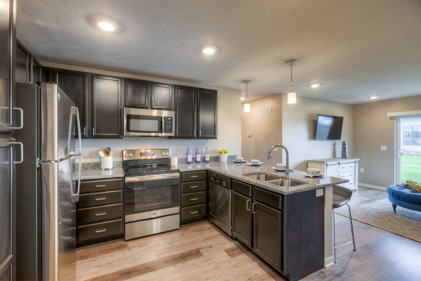 Fremont Apartment: 550 S Johnson Rd