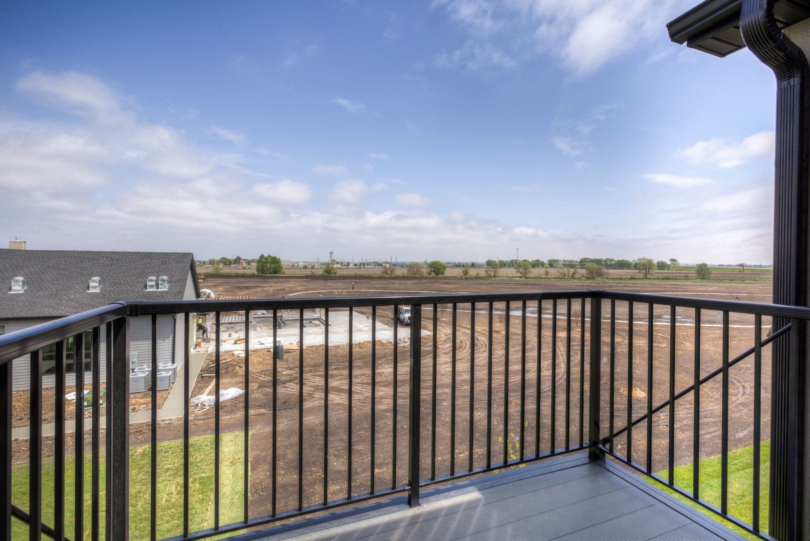 Fremont Apartment: 550 S Johnson Rd
