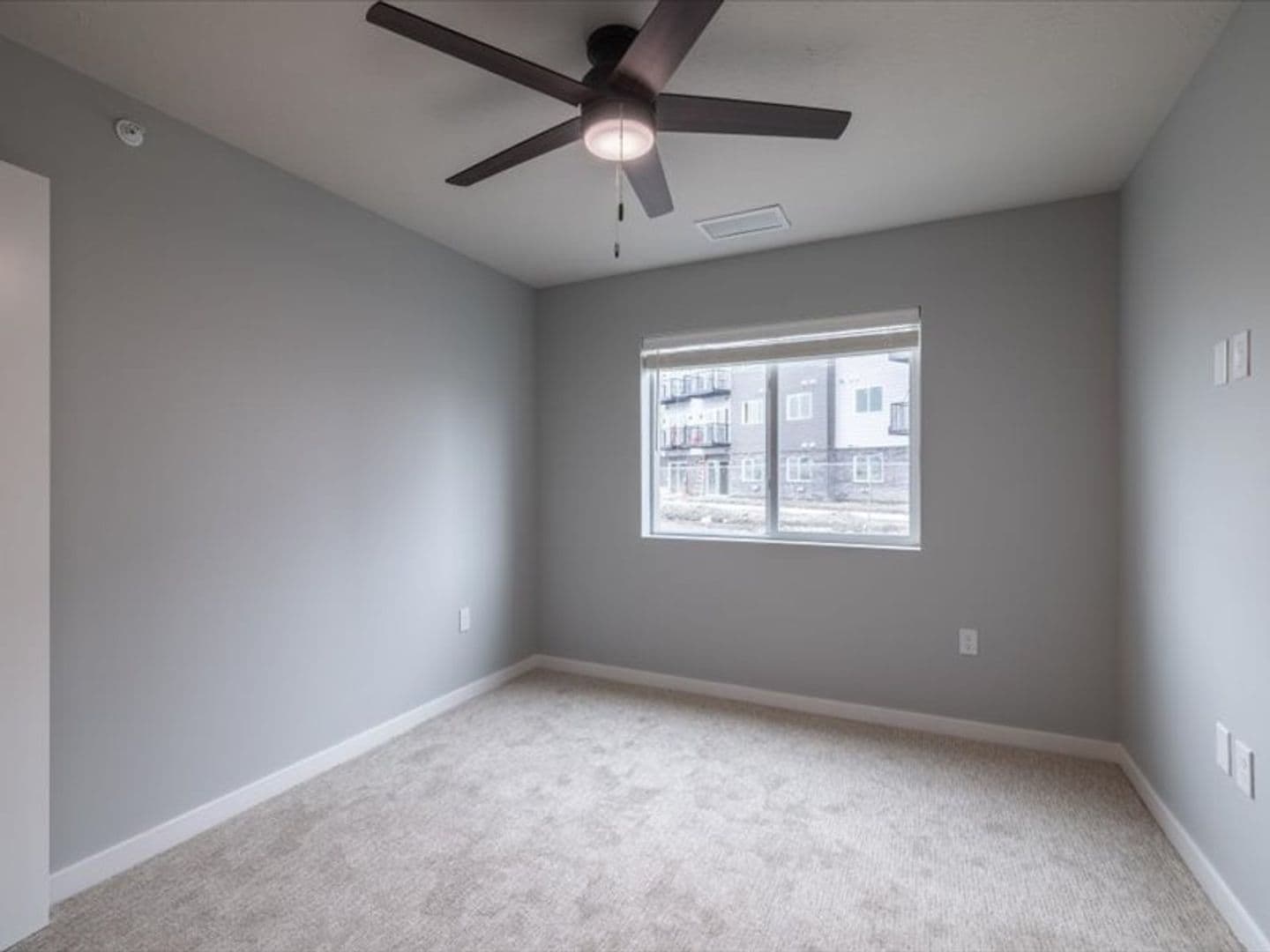 Columbus Apartment: 602 8th St