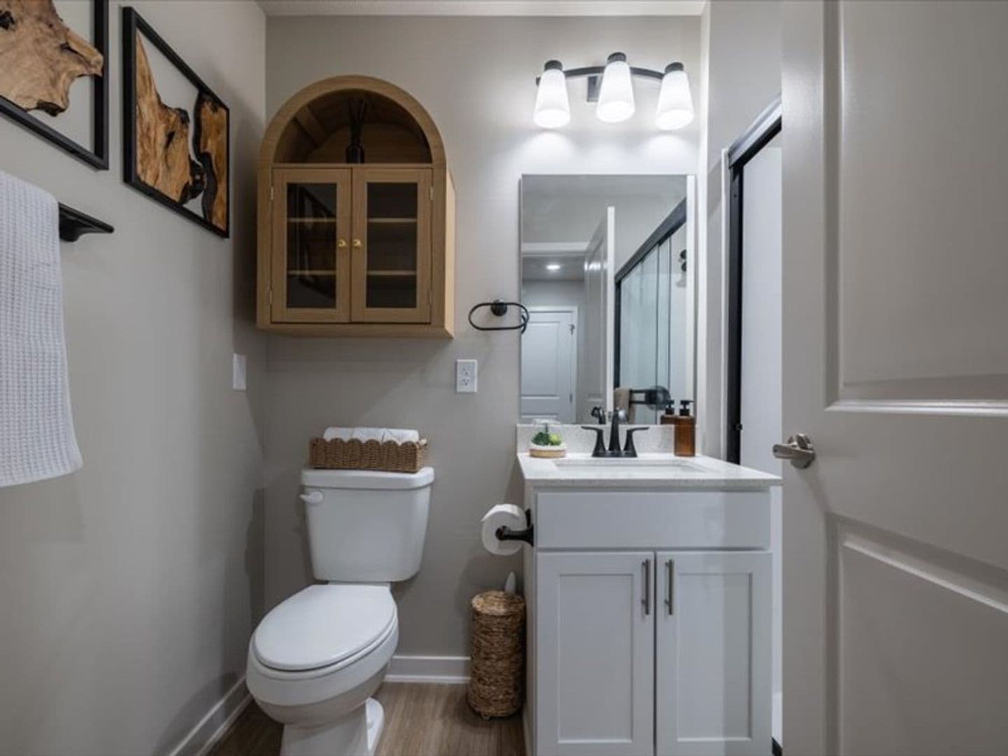 Columbus Apartment: 602 8th St