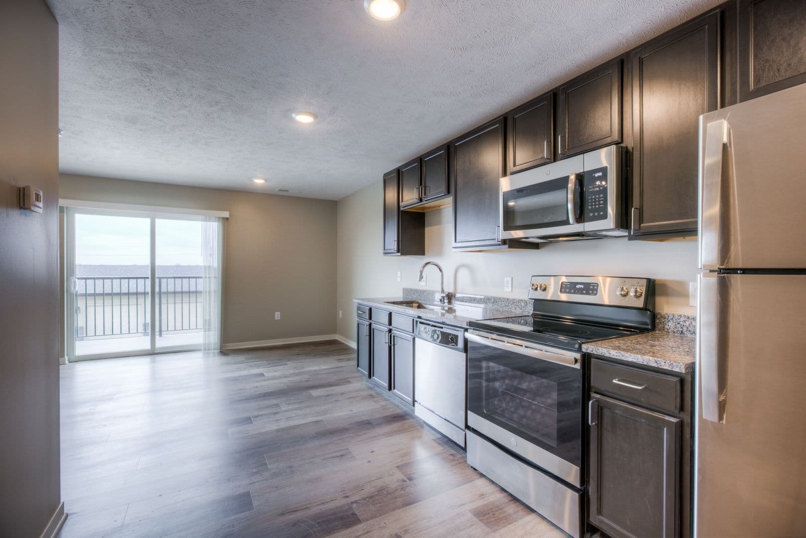 Fremont Apartment: 550 S Johnson Rd