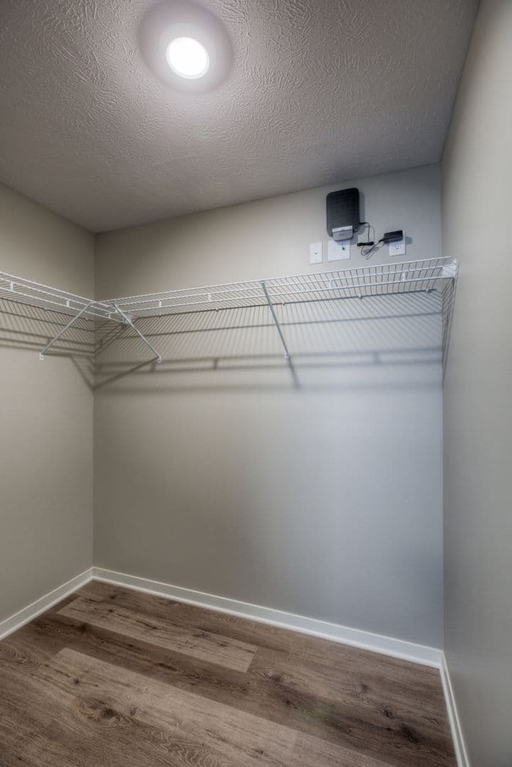 Fremont Apartment: 550 S Johnson Rd