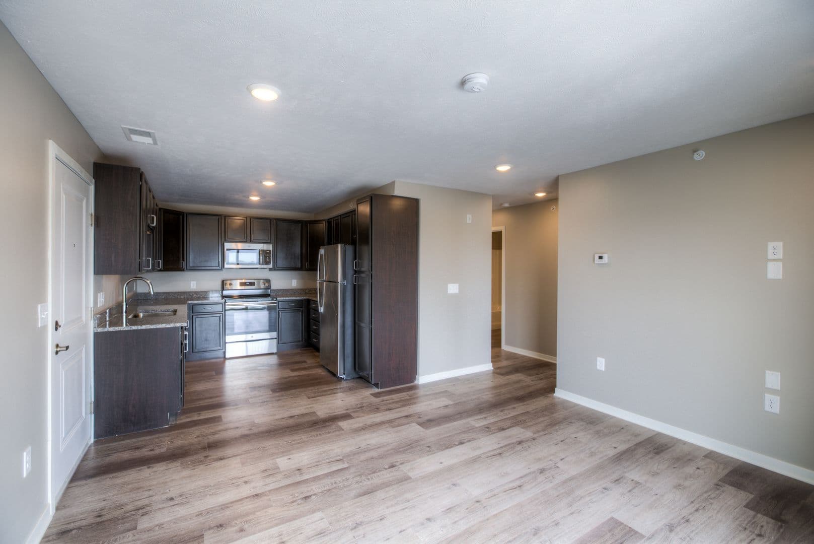 Fremont Apartment: 550 S Johnson Rd