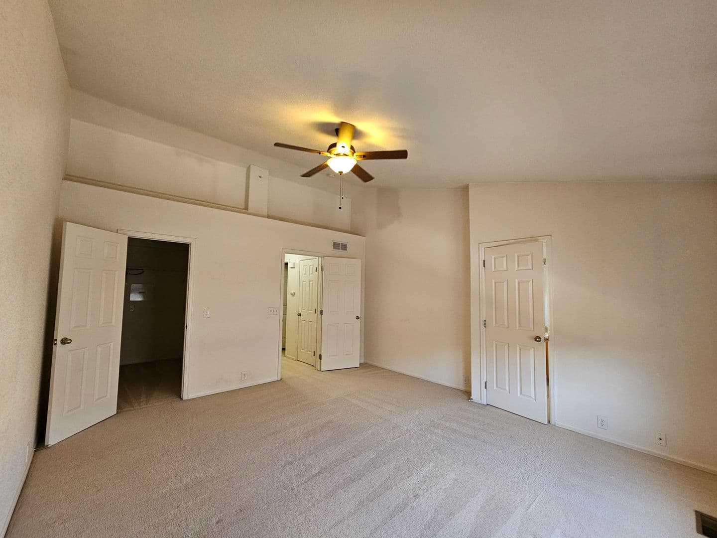 Commerce City Townhome: 9758 Laredo St