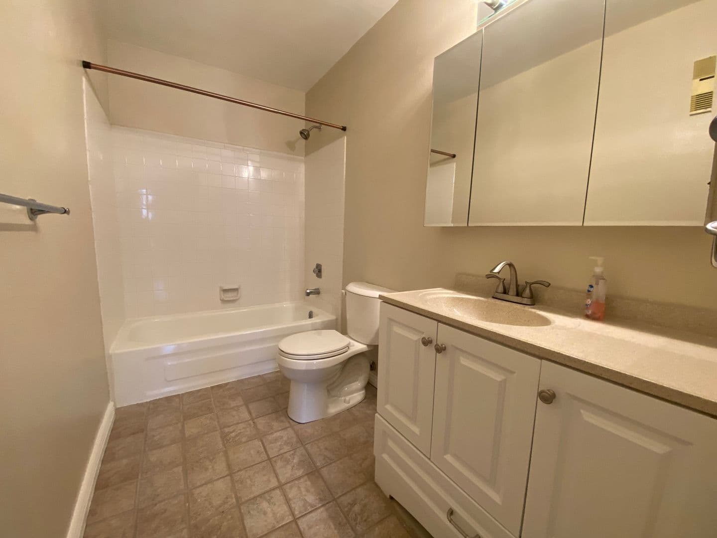 Lakewood Condo: 429 Wright St