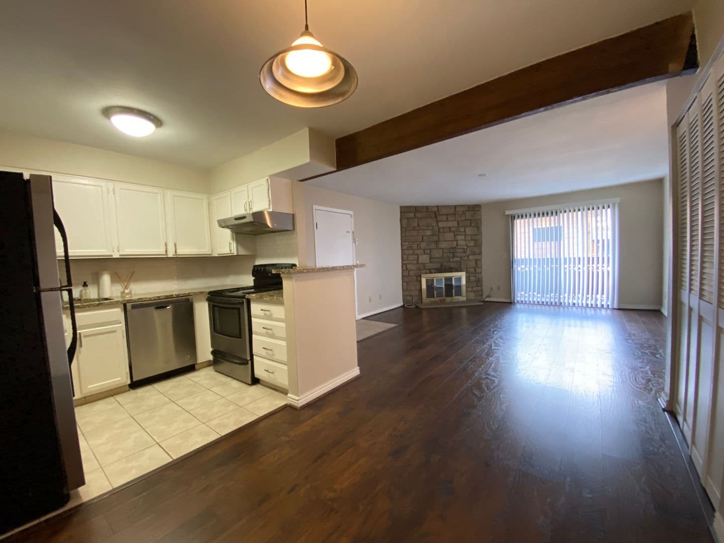 Lakewood Condo: 429 Wright St